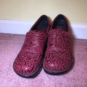 BOC Red Patterned Clogs